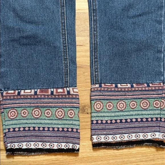 Hayden LA Classic Blue Denim Cropped Skinny Jeans Darling Hemline Women’s S - Picture 7 of 14